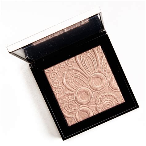 fresh glow highlighter burberry